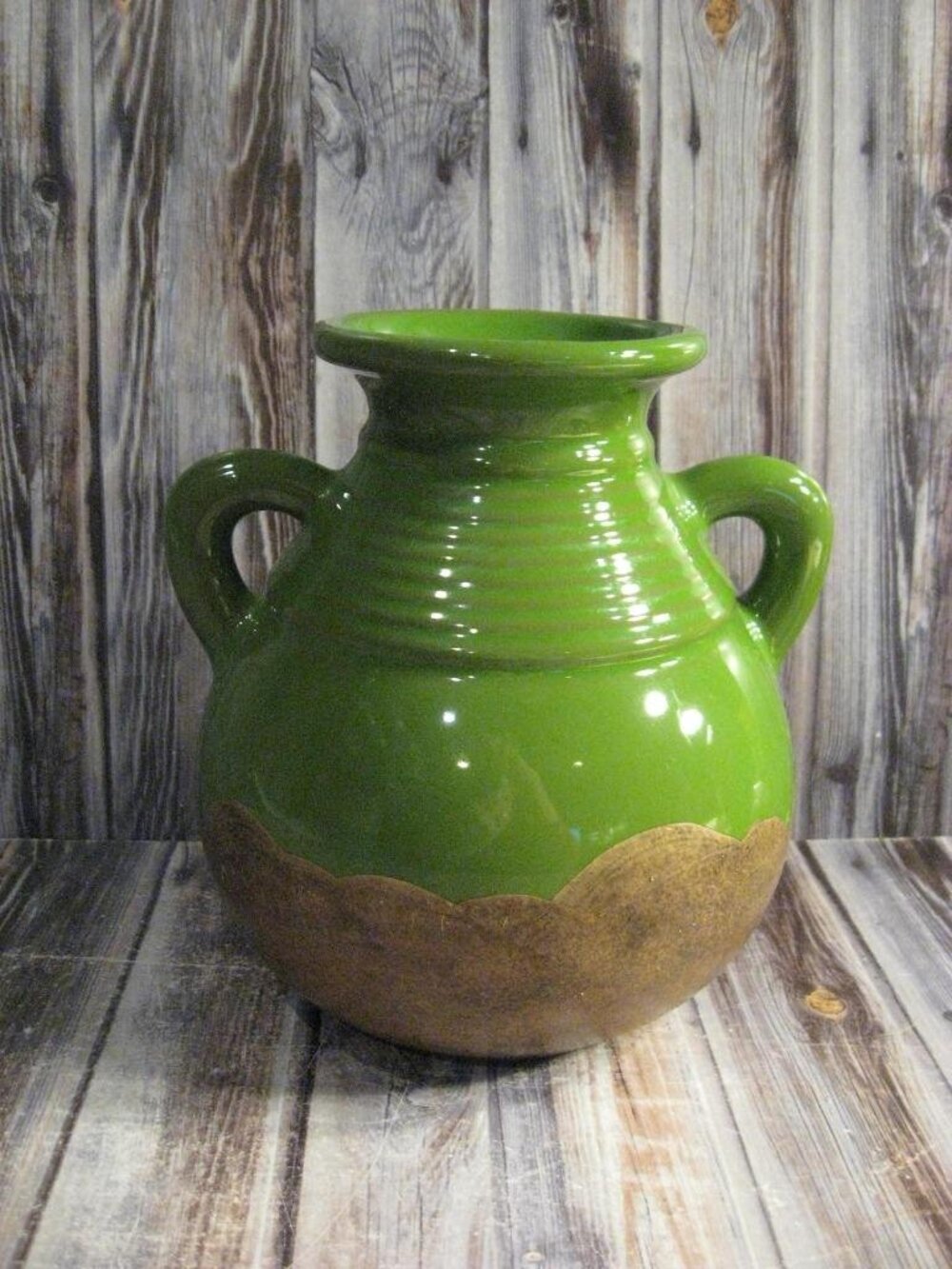 SOUTHERN LIVING AT HOME GREEN OLIVE JAR VASE